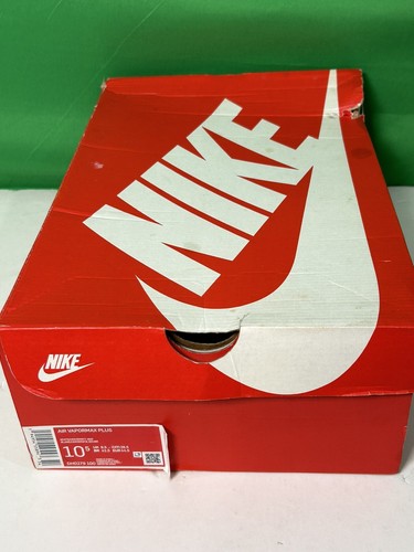 Size 10.5 - Nike Air VaporMax Plus White University Red - Picture 5 of 11