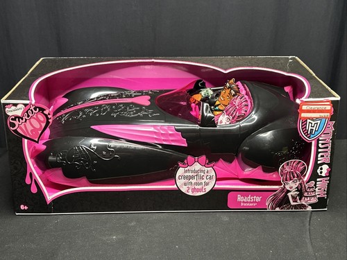 MONSTER HIGH Draculaura's SWEET 1600 Birthday ROADSTER Car 2011 - Picture 1 of 16