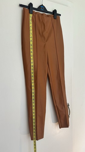 High-waisted faux leather - Picture 2 of 5