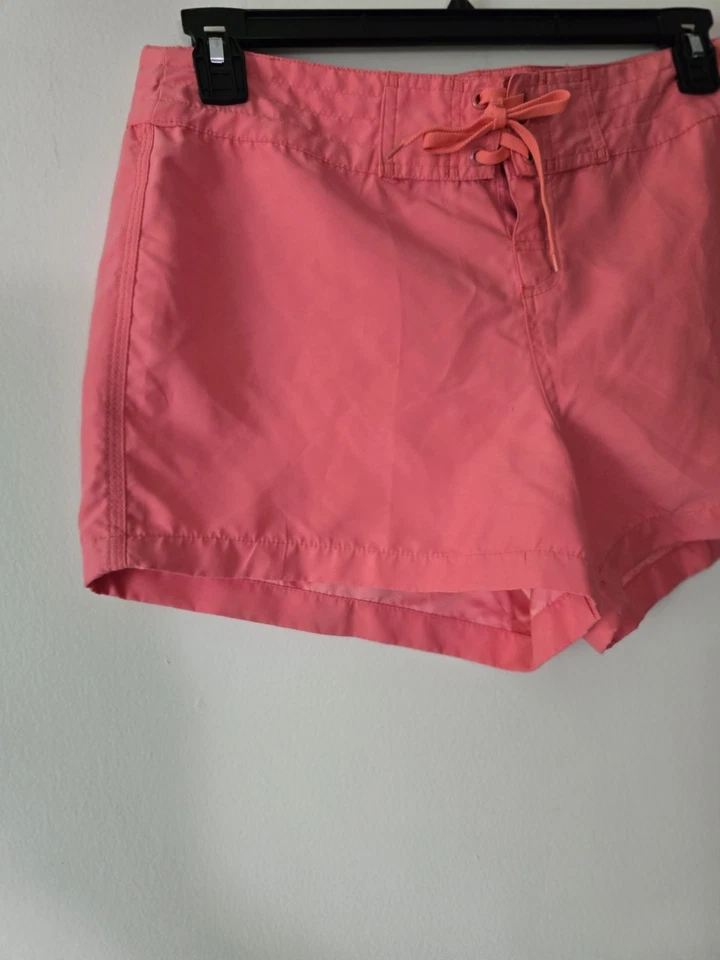 Women’s Island Escape Front Tie Board Shorts Size 10 NWT Peach Colored - Image 3 of 4