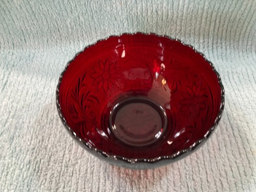 Anchor Hocking Sandwich Depression Glass Royal Ruby Red 5" Scalloped Rim Bowl - Picture 3 of 6