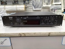 TASCAM MD‑501  MiniDisc Recorder