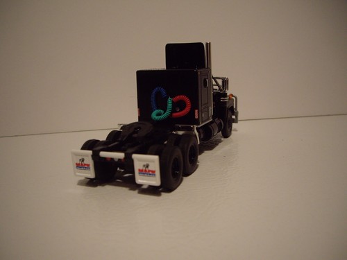 DCP PRIMERA MARCHA 1/64 RD CAMIÓN MACK CON DORMITORIO Y CONVOY PLATA HEIL TANQUE DE COMBUSTIBLE - Imagen 7 de 11
