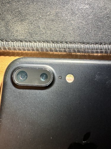 Apple iPhone 7 Plus - 32GB - T-Mobile - Very Good Condition - Picture 8 of 15