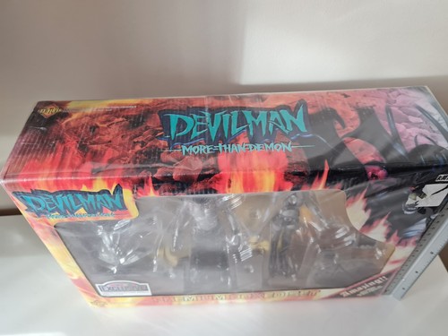 Devilman More Than Demon Premium Juego en Caja POWTURE Exclusivo Figura de Akira Miki - Imagen 4 de 8
