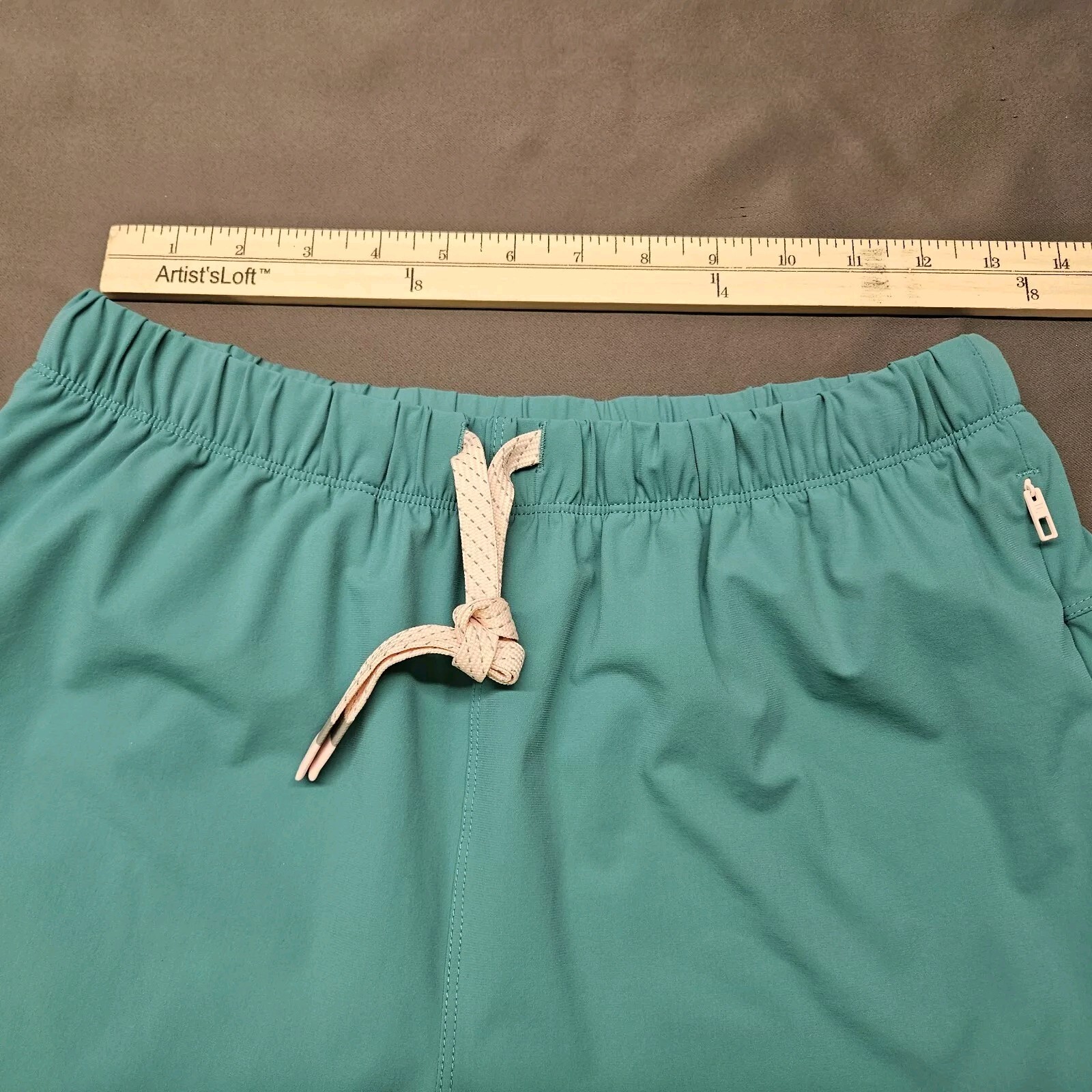 Picture 3 of 6