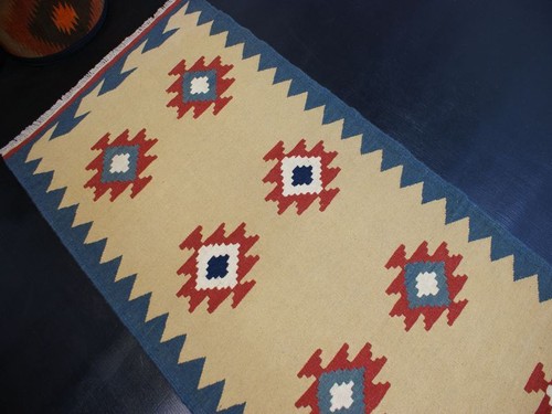 Handwoven Ghashgai Kilim Carpet Handmade Wool Various Glove Size - Picture 4 of 8