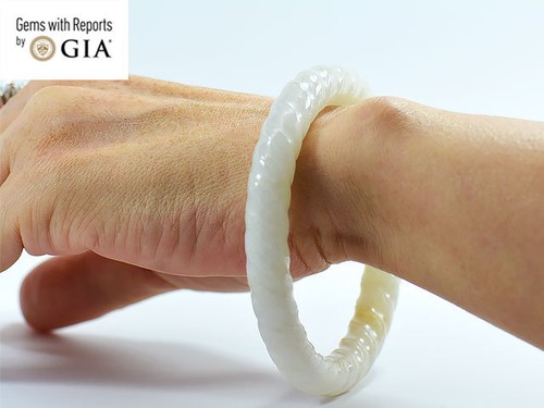 ANTIQUE WHITE JADEITE JADE TWIST CARVED BANGLE BRACELET, GIA CERTIFIED JADE - Picture 8 of 9
