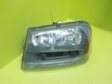 02-09 Chevrolet Trailblazer Left Driver Side Headlight Headlamp OEM 25970915