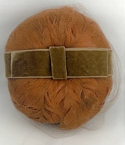Vintage Caramel Brown Velvet Feather Netting Pillbox Hat Wedding Cocktail Party - Picture 6 of 9