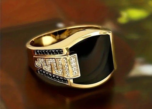 Business Men's Ring Fashion Metal Gold Color Inlaid Black Stone Size 11 - Picture 3 of 4