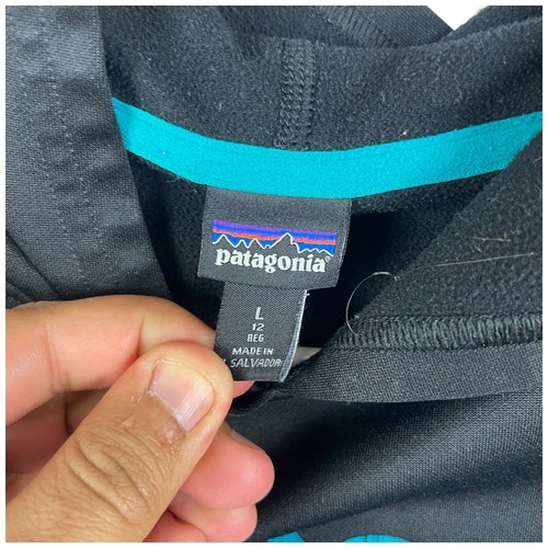 Patagonia Hoodie Youth Size 12 Black Blue Fleece Pullover Mountain Sweater - Picture 7 of 12