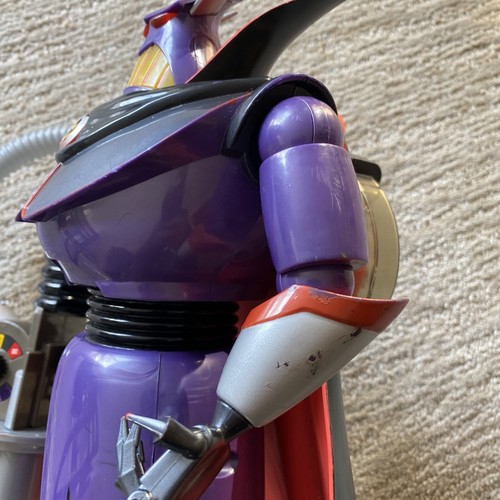 ZURG TOY STORY Rare DISNEY Pixar vintage Purple Robot TALKING FLASHING light - Picture 6 of 11