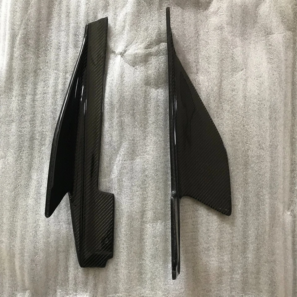 Faldones laterales de fibra de carbono para Ferrari 458 Italia Spider 2010-2015 Foto 3 de 4