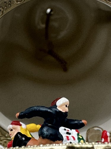 Mr. Christmas Snowman Music Box With Animated Ice Skaters Rotates Plays Music - Picture 11 of 12