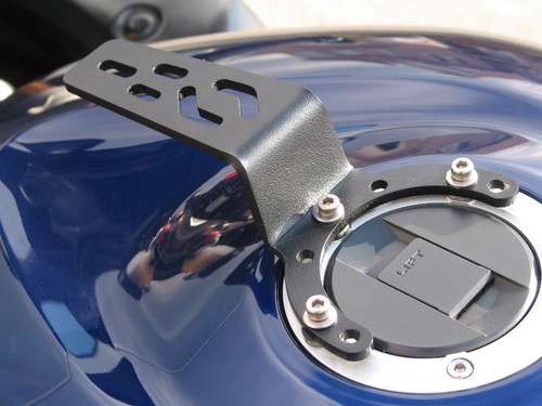 Fotocamera serbatoio GPS attacco radar GoPro - Yamaha MT01 MT-01 MT09 MT-09 FZ09 FZ-09 - Foto 2 di 10