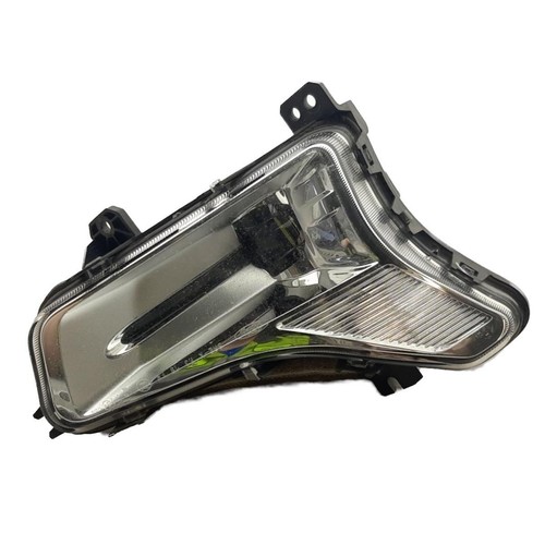 Light For Fusion OEM Assy Fog Right Pitted - Picture 2 of 3