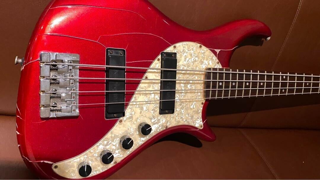 Pedulla Rapture 4 RB-4 Bass Guitar with Hard Case – Elixir Pedulla Rapture 4 RB-4 Bass Guitar with Hard Case – Elixir