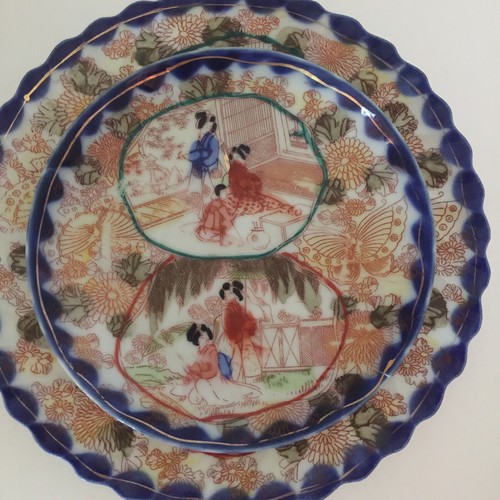 Taza y platillo japonés de porcelana vintage con geishas y postre/plato de pan - Imagen 4 de 8
