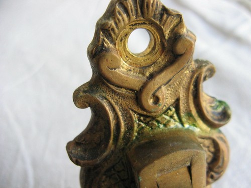 Très belle paire de poignées de meuble XIXeme bronze signée L. Pinet déposé. - Imagen 5 de 12