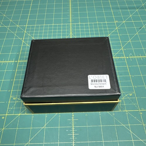 L’OBJET Set of 4 Dome Napkin Rings with Swarovski Crystals in Original Box - Picture 11 of 11