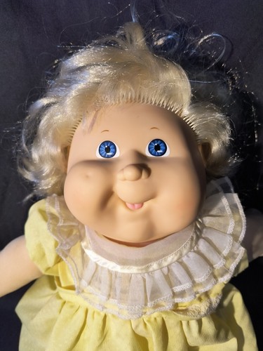 Vestido Vintage Cabbage Patch Girl 1985 Coleco Rubio Ojos Azules Amarillo LEER DESC - Imagen 3 de 23