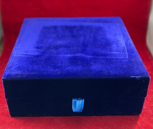 ALEF JUDAICA Menorah/ Modern Menorah (bronze Colored) w/case - Picture 2 of 5