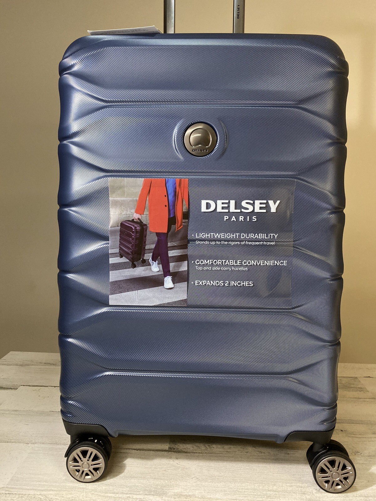 delsey meteor luggage