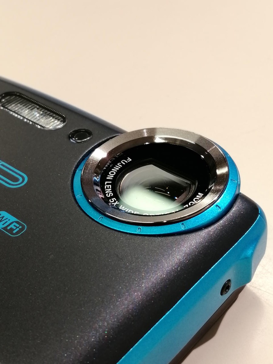 Fujifilm FinePix XP130 Digital Camera Bluetooth 3.0