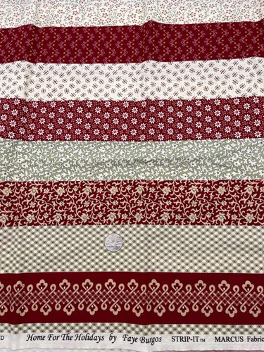 HOME FOR THE HOLIDAYS #0963 Faye Burgos Marcus Fabrics - Strip-It - 3/4 yd - Picture 2 of 2