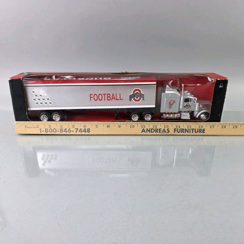 New-Ray 1:43 Kenworth W900 Ohio State Buckeyes Diecast Semi-Truck Hauler NEW - Picture 4 of 13
