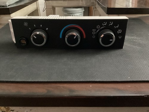 84793088 Climate Control Module Fits 08-22 Chevy Express 2500-3500 - Picture 3 of 3
