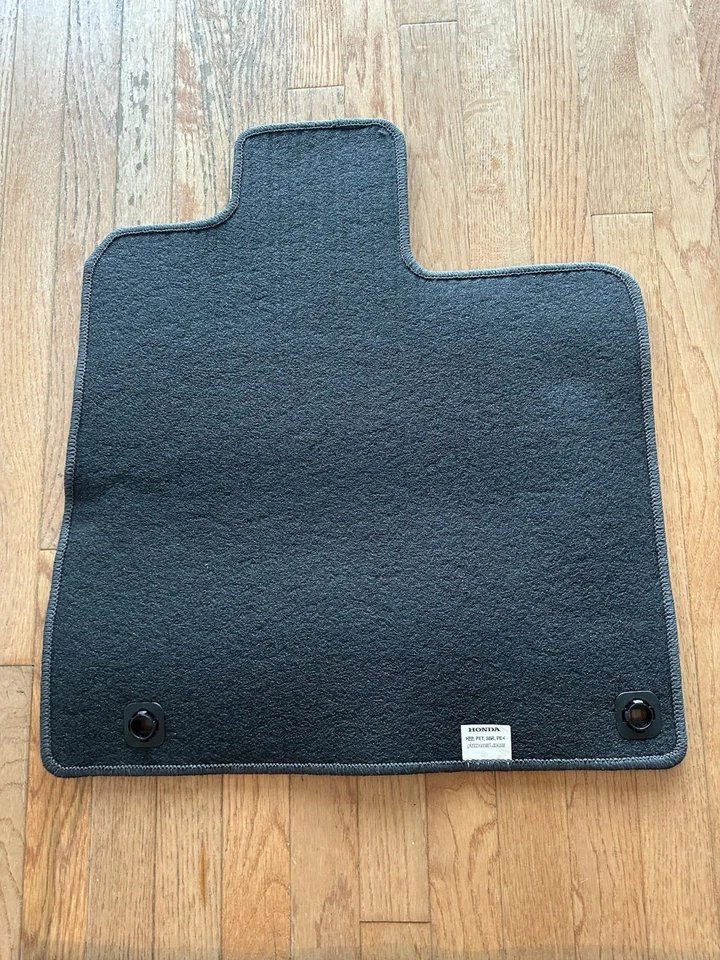 正品 2023 年本田 Ridgeline 黑色版地毯 3 件套脚垫套装全新 — 第 3/4 张图片