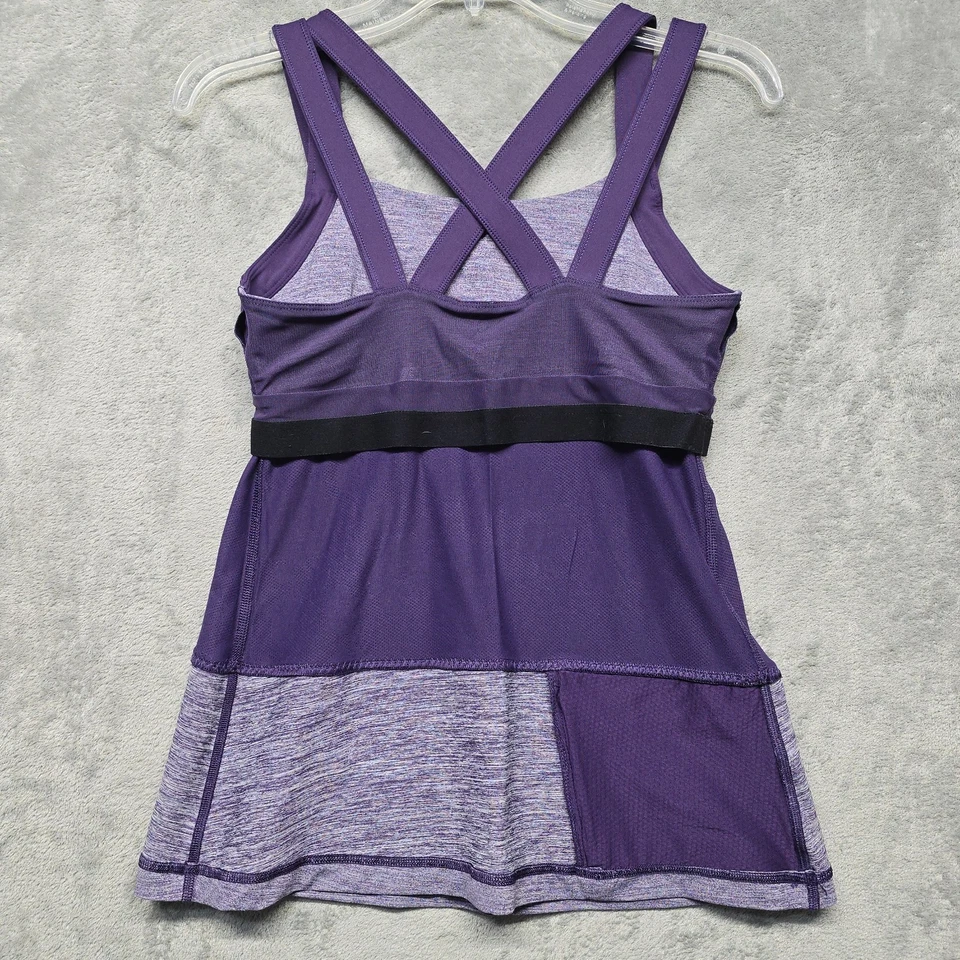 Lululemon Top 女式 8 码紫色内置胸罩运动背心普拉提瑜伽锻炼 — 第 4/4 张图片