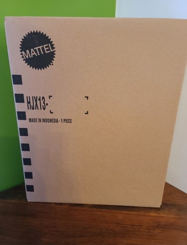 2023 Barbie Signature 12 Days Of Christmas AA Doll NRFB Sealed Shipper HJX13  - Bild 12 von 13