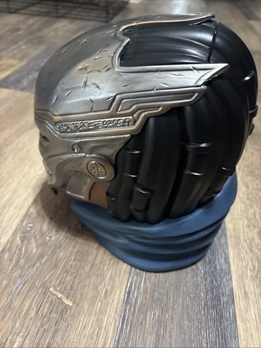 NEW Predator Badlands AMC Exclusive Head Popcorn Bucket & Totem Cup Bundle - Picture 10 of 11