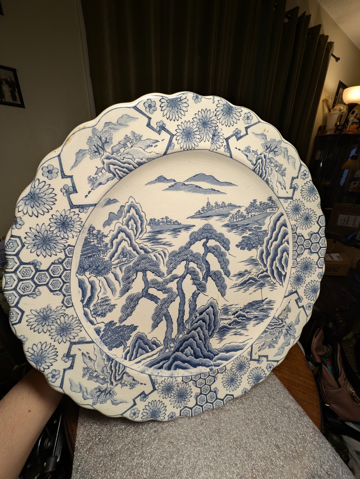 Picture 4 of 18