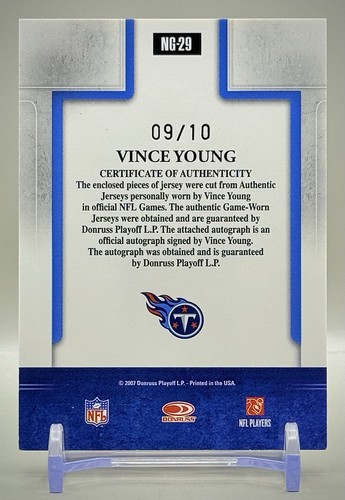 Vince Young 2007 Donruss Gridiron Gear - Next Generation Game-Worn Auto #/10 SSP - Bild 3 von 3