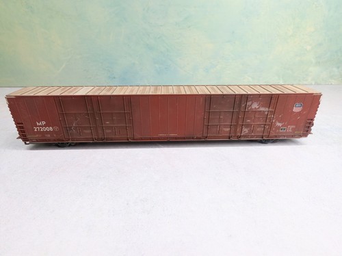 Walthers HO 86' Hi-Cube Box Car Missouri Pacific #272008 Weathered w/ Graffiti - Picture 1 of 10