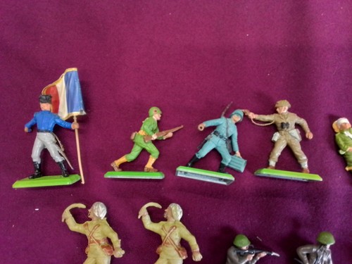 Vintage Original Britains Army Soldiers Figures + Extras - Picture 8 of 9