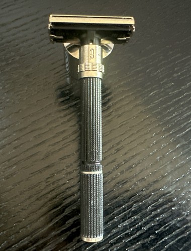 Vintage Gillette Super Adjustable 109 PV Safety Razor/1979 Z1 - Picture 2 of 21