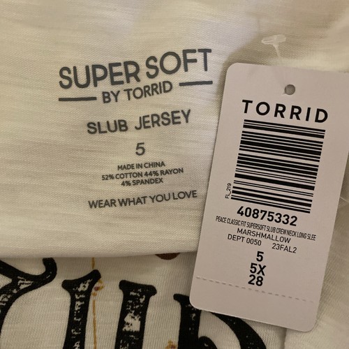 TORRID LONG SLEEVE TEE SHIRT SWEATSHIRT TOP 5 5X 5XL 28 NEW - Picture 3 of 5