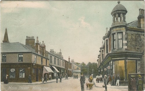MAIN STREET, MILNGAVIE - Dunbartonshire Postcard - Picture 1 of 2