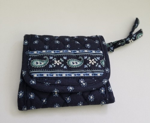 Billetera triple Vera Bradley puerto marítimo azul marino retirada - Imagen 3 de 5