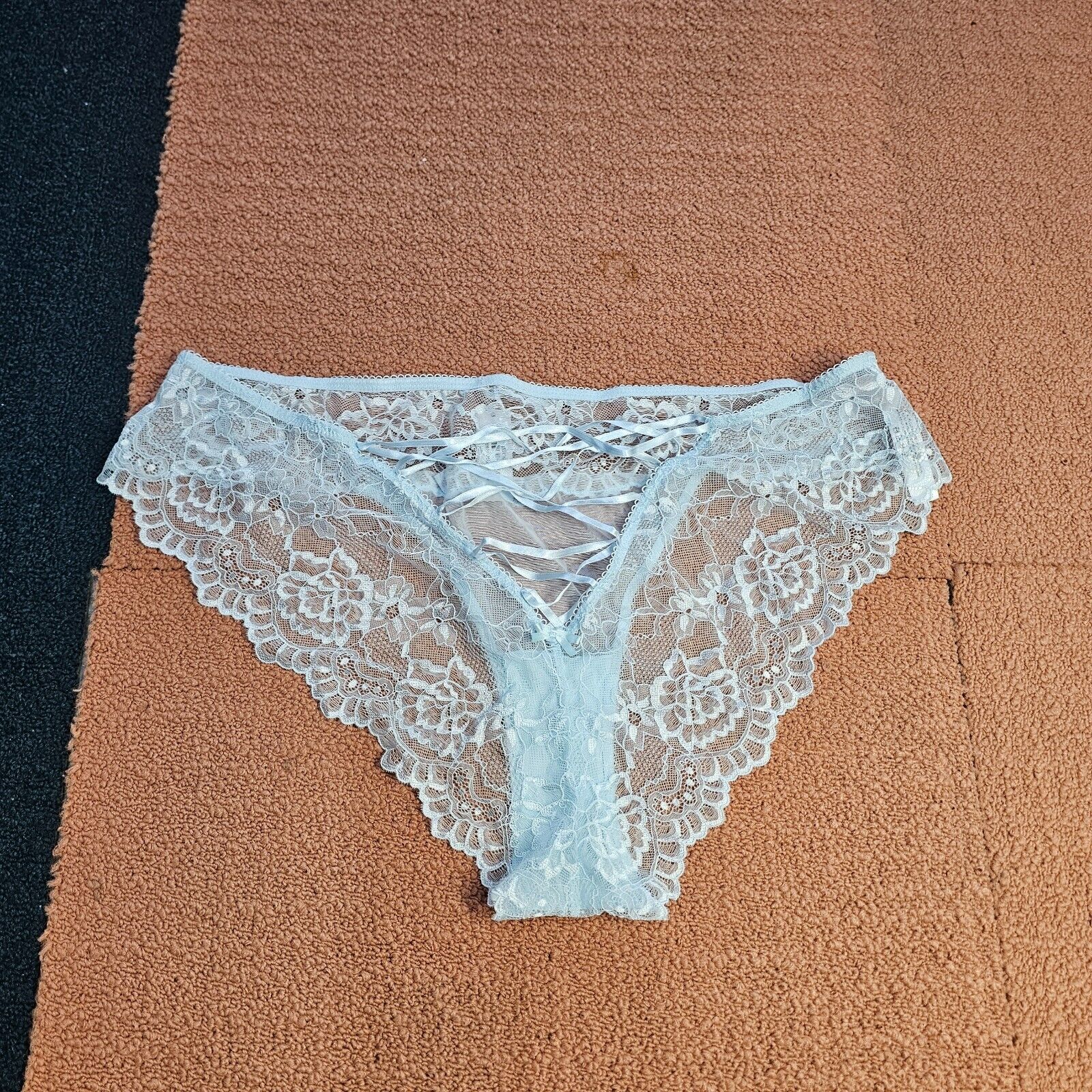 Picture 1 of 7