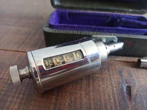 ANTIQUE HAND HELD MECHANICAL REVOLUTION COUNTER - IVO, GERMANY - Picture 5 of 10