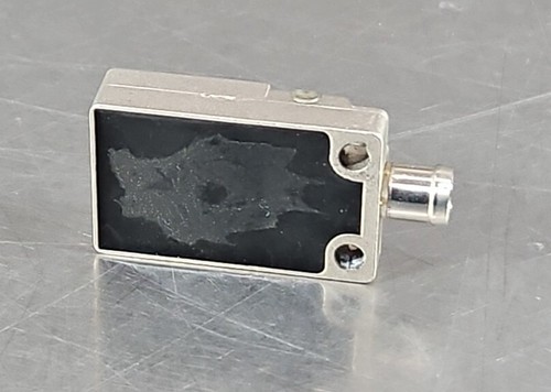 TURCK Bi8U-Q08-AP6X2 Proximity Switch Sensor.                           Loc5E-19 - Picture 3 of 4