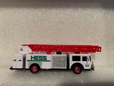 Hess 5.5" Mini Vehicle ( Lights/Batteries Not Included) *Pre-Owned/Nice* bb1