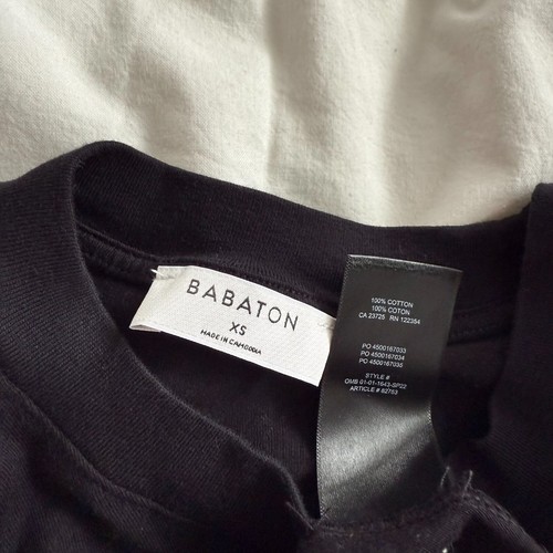 Camiseta sin mangas recortada con hombrera Aritzia Babaton talla XS negra - Imagen 8 de 8