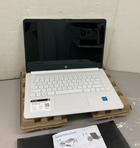 HP Chromebok 14 -dq0040nr 14" HD Chrome OS Intel N4120 1.10GHz White